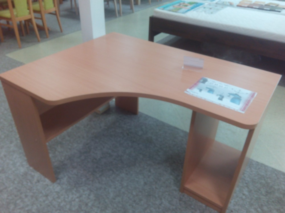 990 Kč Psací stůl LTD buk bavaria, rozměr 130x100 cm