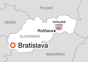 Stránka č. 5 z 6 Zatímco turistu ve Volovských vrších, jak již bylo řečeno, prakticky nepotkáte, řev motorových pil v podstatě na každém kroku.