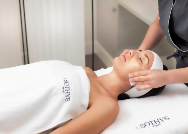 Fluide démaquillant yeux et lèvres + Lait + Lotion dle typu pleti