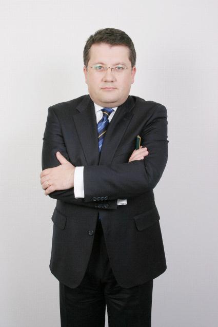+420 221 424 111 F: +420 221 424 196 www.patriacf.