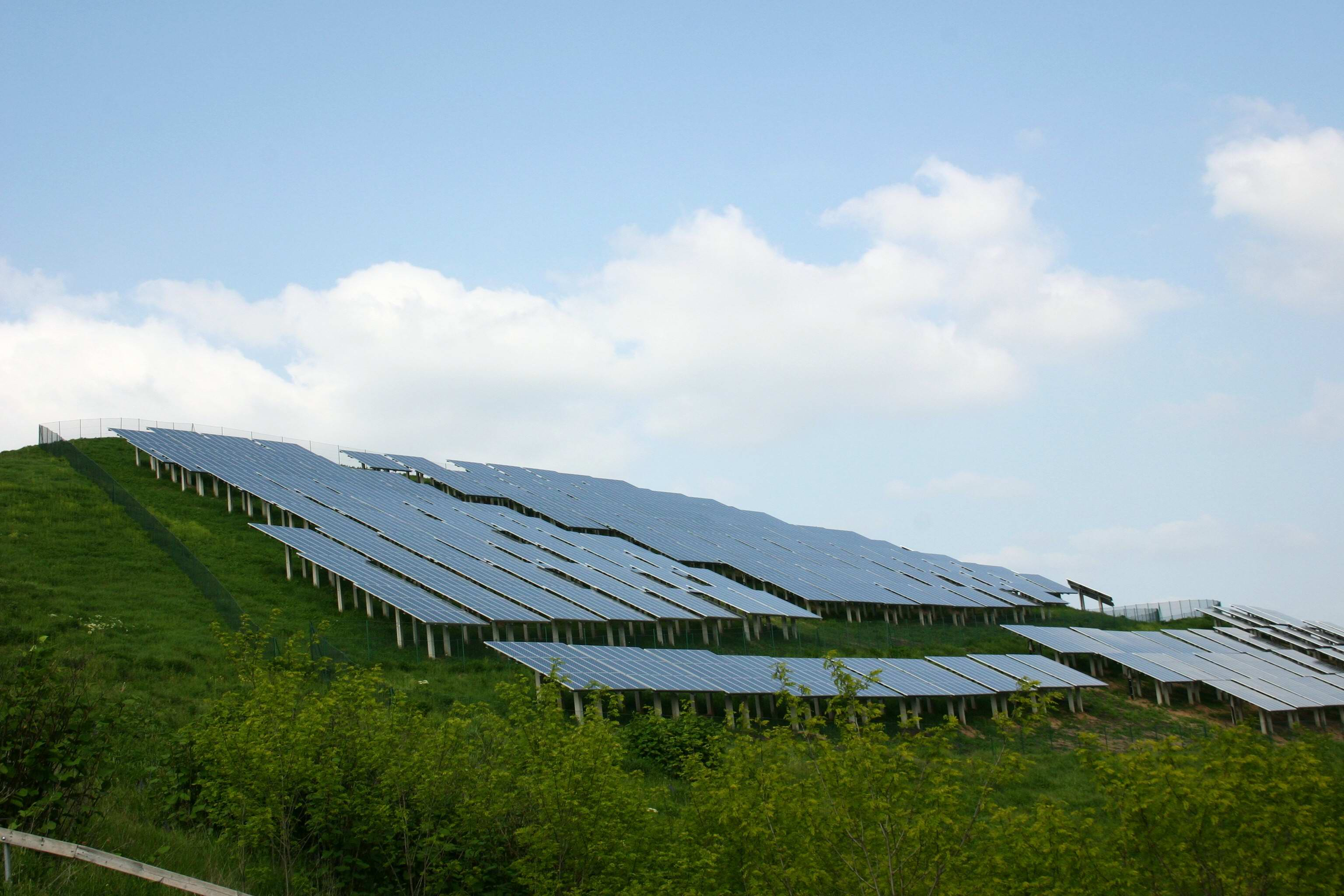 Shrnutí a závěry Metodika hodnocení Případové studie EkoWATT,