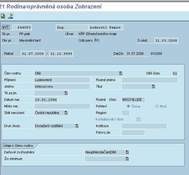 UTB ve Zlíně, Fakulta aplikované informatiky, 2013 68 Referent SE je oprávněn zakládat, měnit, mazat všechny typy rodinných příslušníků, kromě typu Dítě pro odpočet daně.