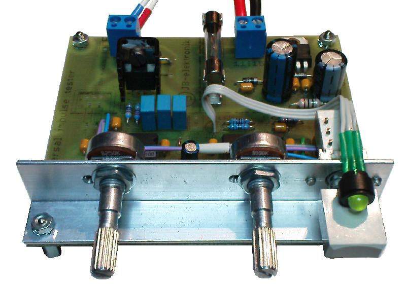 Univerzální impulsní tester - modul UIT1CR - JB-ELEKTRONIK Univerzální impulsní testeru přizpůsobený pro zkoušení naftových solenoidových vstřikovačů. Modul budí vstřikovače pouze napětím 12V.