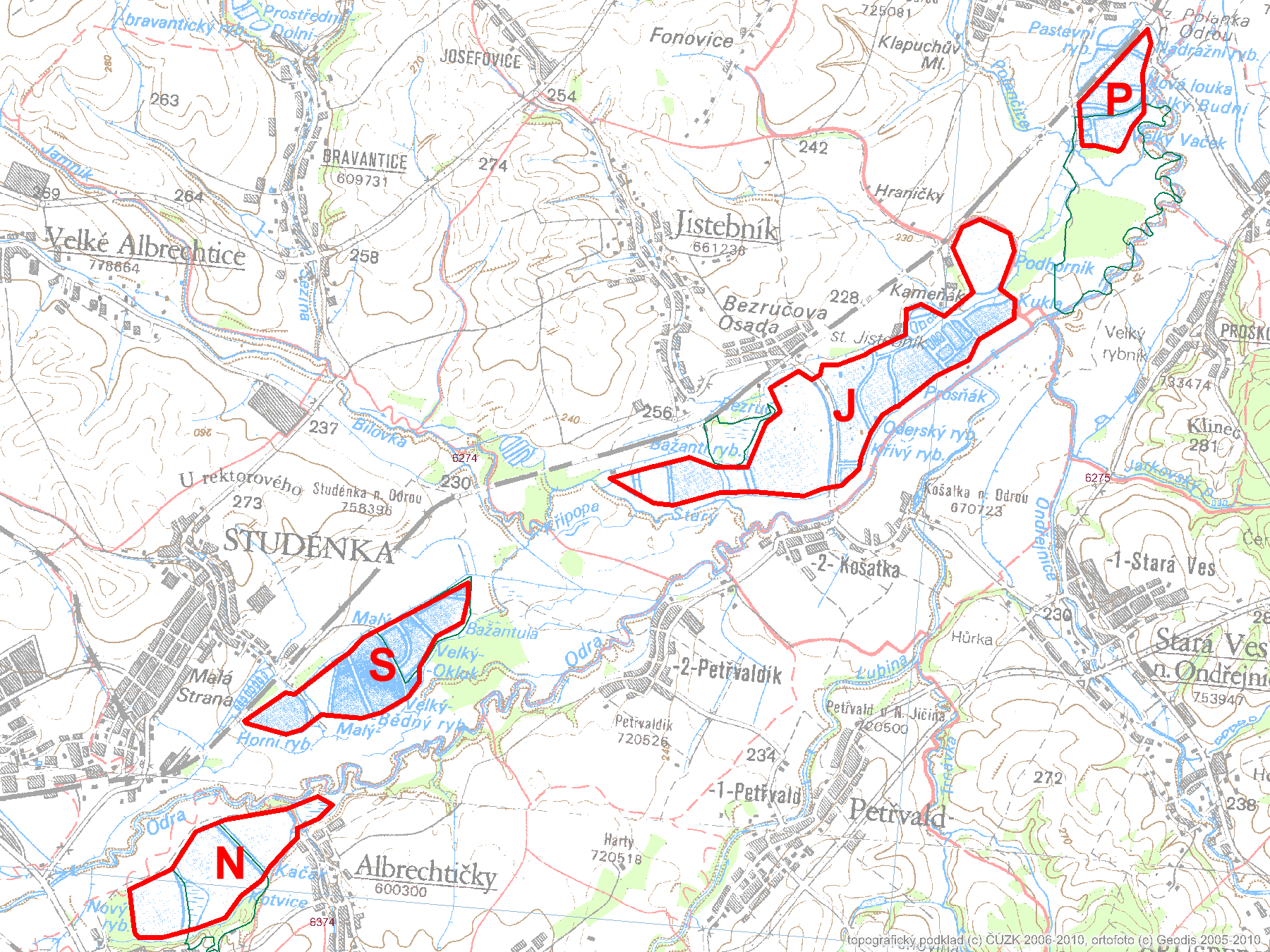 Mapa 1: Sledované stojaté vody v povodí Odry na území CHKO Poodří: rybniční