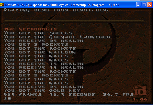 Obrázek 35 Vlevo DOSBox po spuštění, vpravo emulovaná hra Quake. Test 3D: Tento program umožňuje testovat i starší grafické karty v prostředí 3D.