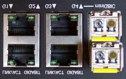 GE/FE průmyslové PoE+ media konvertory 2G-1S.1.0 Kolmá montáž na DIN35* Boční montáž na DIN35** Montáž na rovný podklad SFP slot s podporou 100/1000BASE-X Gigabit Ethernet port s PoE+ (25.