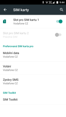 Správa SIM karet Váš telefon podporuje práci se dvěma SIM. Upravit hodnoty můžete v Nastavení SIM karty.