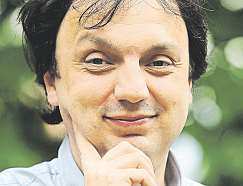 evidovanýchuchazečů o zaměstnání byl na konci dubna nejmenší od listopadu roku 2011 apodíl nezaměstnaných kobyvatelstvu ve věku od 15 do 64 let činil 9,97 procenta, což je nejméně od října 2012.