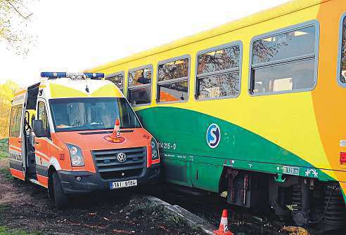 Kutnohorsko 13. června 2014 3 Na kolejíchčíhá smrt DOKONČENÍ ZE STRANY 1 Nejvíce nehod, 46, drážní inspektoři na železničních tratích ve středních Čechách registrovali v roce 2008.