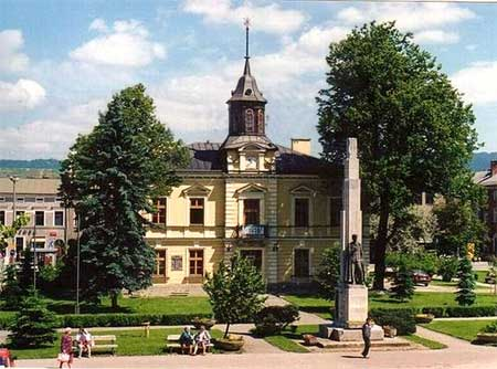 2 Teoretická část 2.1 Zeměpisná charakteristika 2.1.1 Informační minimum Dunajec je řeka, která protéká Polskem a Slovenskem a tvoří mezi nimi od roku 1993 hranici.