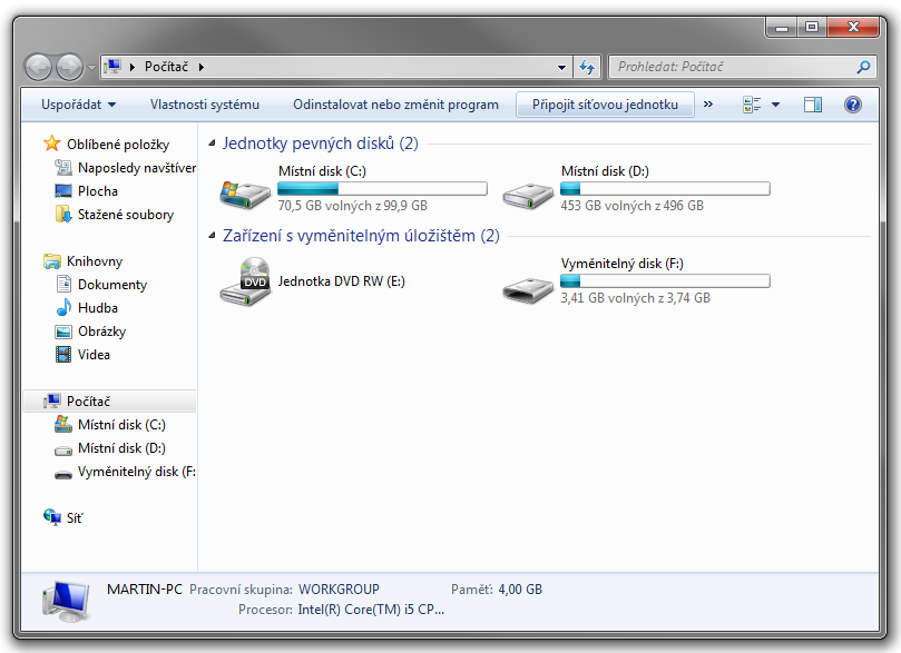 4.2 Připojení k serveru Disk pomocí MS Windows 7 Nejprve v nabídce Start (obr. 59) vybereme položku Počítač. Obr. 59: Nabídka Start Z nabídky horního menu zvolte Připojit síťovou jednotku (obr. 60).