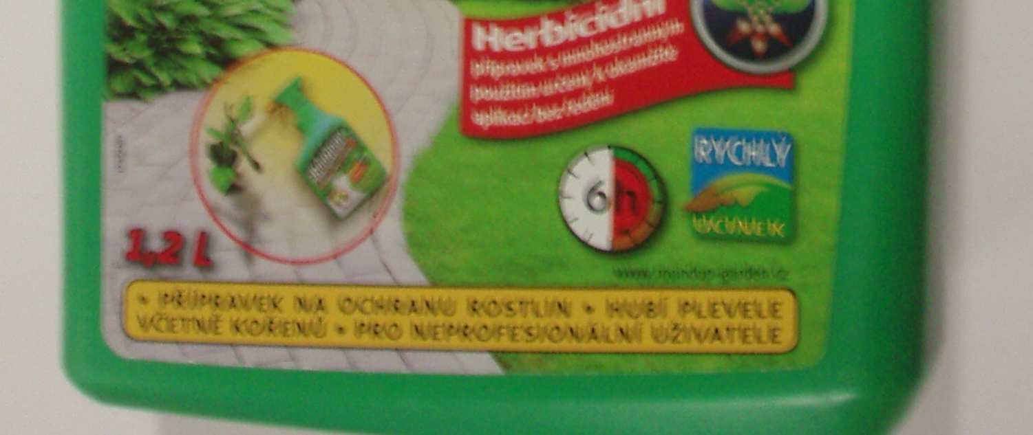 Tomseva s.r.o. Objednací číslo:10120054 Mustang 250ml Cena bez DPH: 464,94 Kč Cena s DPH: 562,58 Kč Objednací číslo: 1174 BROS proti mechům 500 ml sp Přípravek je určen k odstraňování mechu,