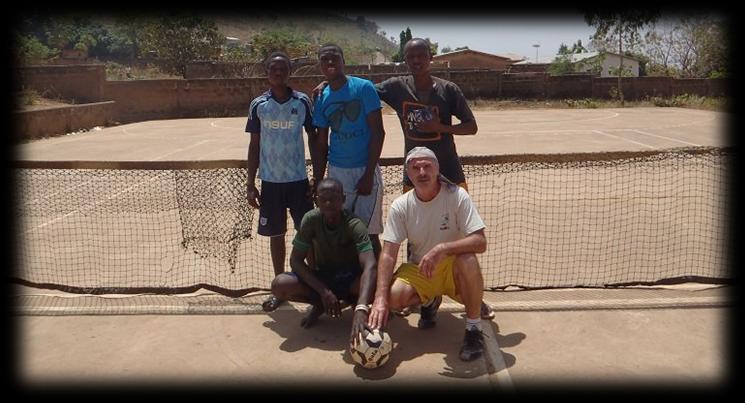 Benin Futnet Benin Status: Země spolupracující s UNIF Web: http://unifut.net/news.php?d=35 - Kontaktní osoba: Jaroslav Hruban jardabenin@gmail.
