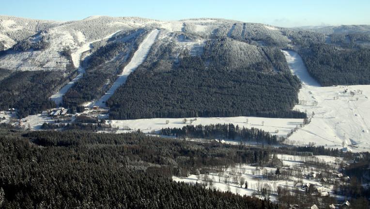 Činnost na expedici řídí vedoucí ZEX a vedení expedice. Vedoucí dne zastává svoji funkci od budíčku do budíčku následujícího dne.