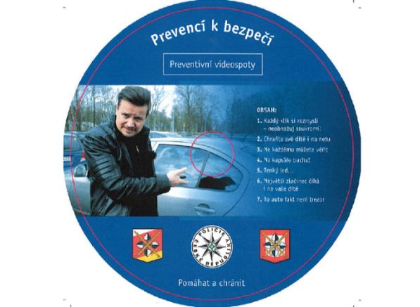 Projekty Prevencí k bezpečí (preventivní videospoty - 7 témat) virtuální komunikace (2x - rodiče + děti) Senioři