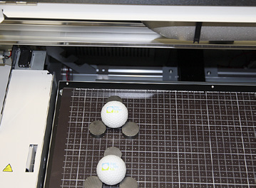 jak na to příprava dat a tisk Malá UV LED tiskárna Mutoh ValueJet 426UF příprava dat a tisk Václav Poselt technický specialista vaclav.poselt@hsw.
