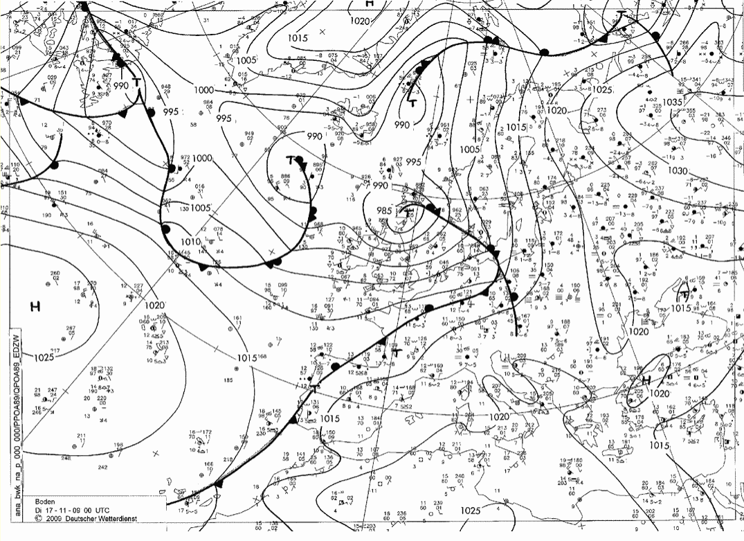 Příloha 6 Mapa přízemní synoptické situace Německé předpovědní