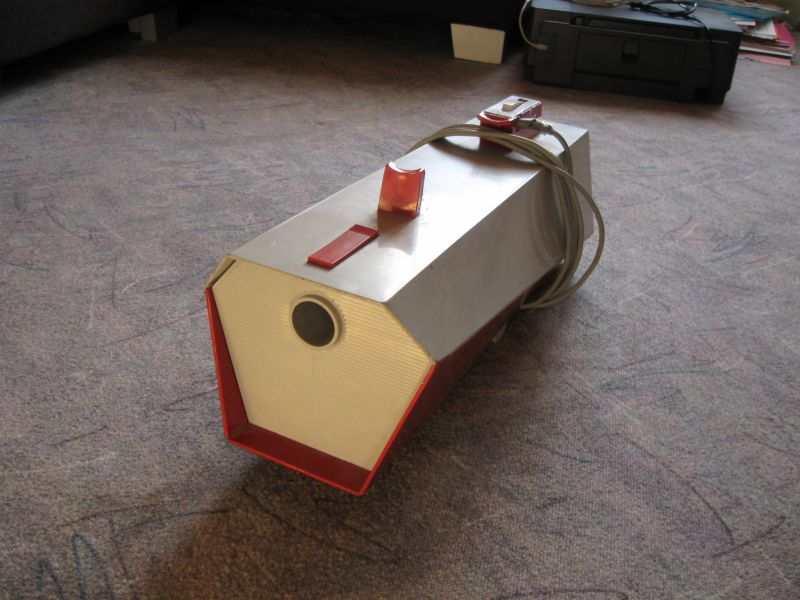 ETA 408 Rok výroby: 1973 Příkon: 300W Stav: Funkční