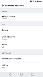 Změna pozadí displeje stisknete ikonu Nastavení. V záložce Displej vyberete možnost Domovská obrazovka. 3.
