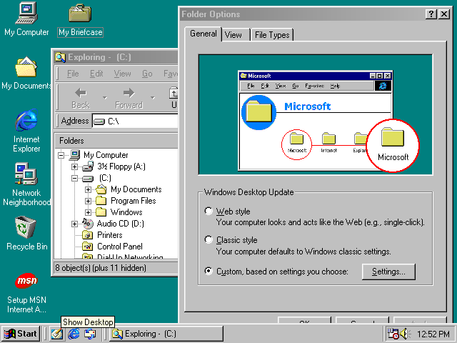 Nová instalace - FAT16: 165-300 MB(obvykle 225) Nová instalace - FAT32: 140-220 MB(obvykle 175) WINDOWS 2000 Do nového tisíciletí Microsoft vydává Windows 2000, jeden z nejlepších systémů nejen té