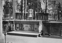 7. Oltář svatého Václava, 1664, dřevo, Praha-Staré Město, kostel Panny Marie před Týnem, boční oltář u prvního pilíře vpravo-jižní strana.