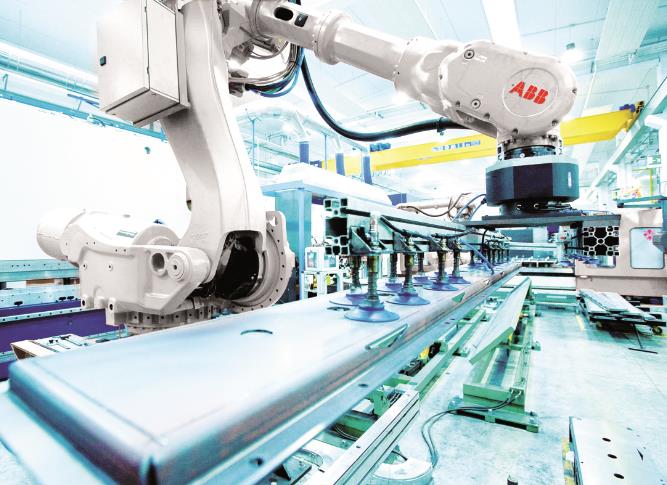 Ostrava) Návrh, realizace a servis robotizovaných pracovišť a automatizovaných celků napříč průmyslovým spektrem (pro individuální potřeby našich zákazníků) Poradenství a konzultace, Vývoj, výroba a