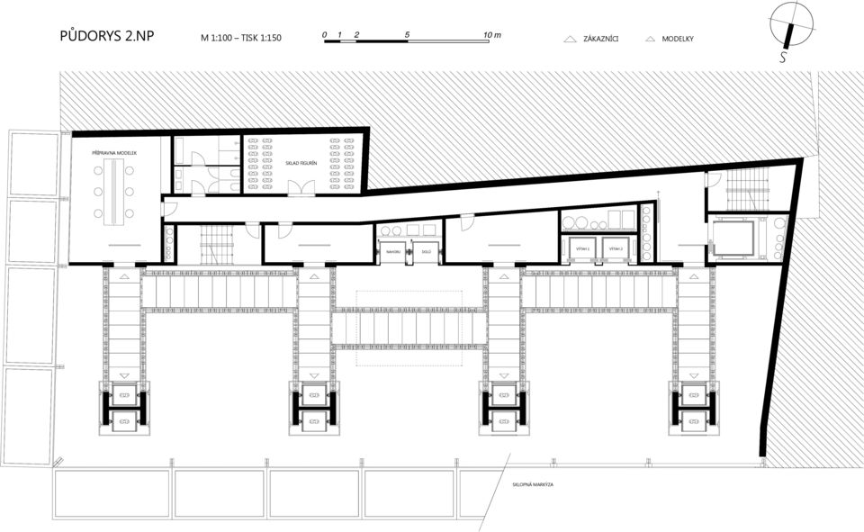 5 10 m zákazníci modelky S
