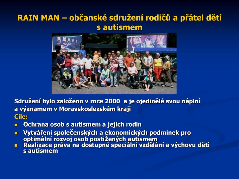 Vytváření společenských a ekonomických podmínek pro optimální rozvoj