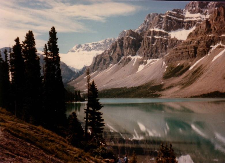 Located in the province of Alberta, Rocky Mountains 120 km west of Calgary The Canada s first national park (1885) also one of the nation s largest and most visited national parks You can see the