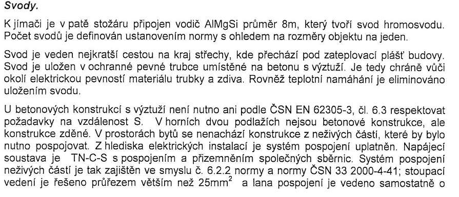 Projektant netuší, jaké má blesk parametry a nevadí mu rozpor v rámci jednoho odstavce.
