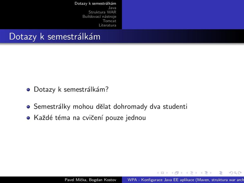 studenti Každé téma