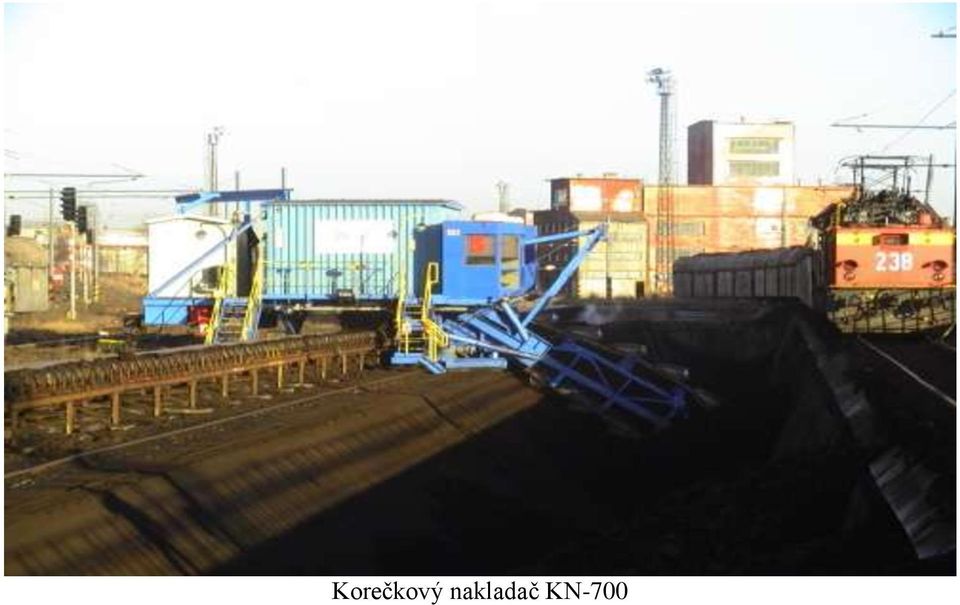 KN-700
