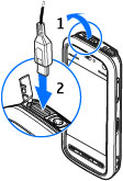 Režim vzdálené SIM Zvolte možnost Menu > Nastavení a Připojení > Bluetooth. Než můžete režim vzdálené SIM karty aktivovat, musí být oba přístroje spárovány.