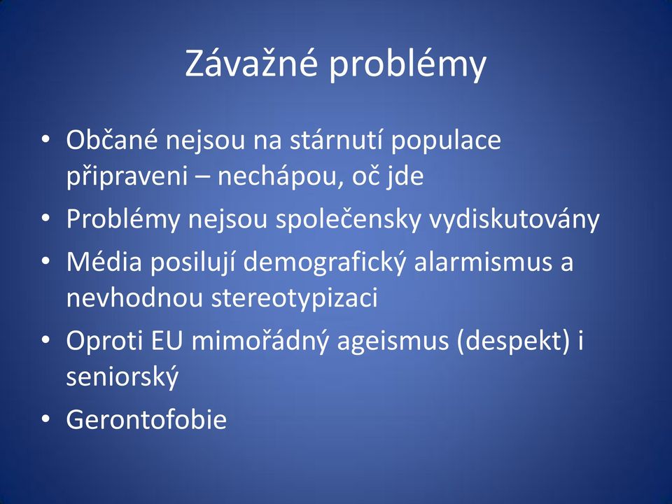 Média posilují demografický alarmismus a nevhodnou