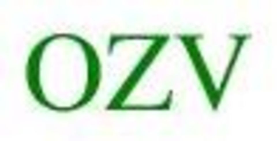 Znak obce tvo í st íbrno mod e vlnit d lený tít, naho e vyr stající lípa p irozených barev, dole st íbrný kalich. 2. Vlajkou obce je list s pom rem í ky k délce 2:3.