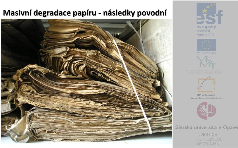 papíru -