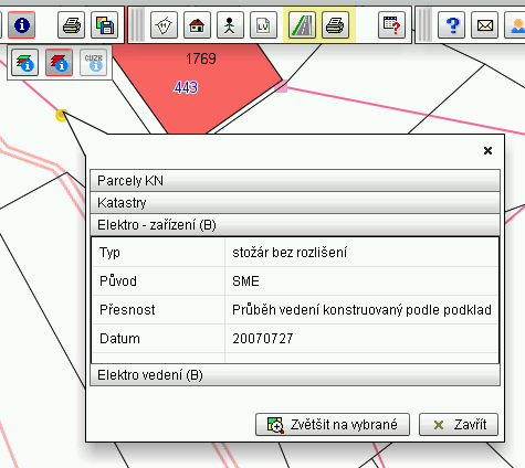 27 16.2. Informace o prvcích všech viditelných vrstev v daném místě Celková informace o místu průřez vrstvami v daném místě Pomocí nástroje klikneme myší do mapy).