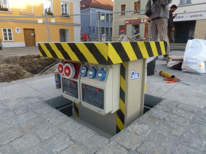 projekt v Kaplici (náměstí) po instalaci STAVBA ještě