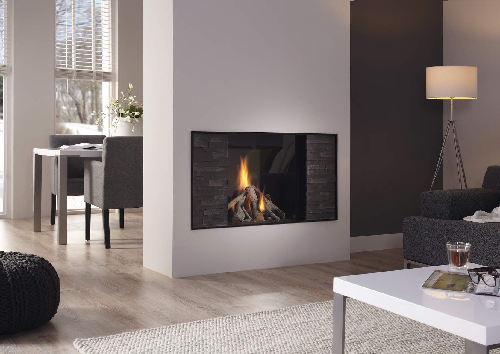 dru ROVNÉ KRBY EXCELLENCE 60 Eco Wave Značka: DRU /Holandsko/ Umístění: určeno k obezdění Palivo: Zemní plyn nebo LPG Výkon: 7,3 kw Spalovací systém: uzavřený Účinnost: 85% Nutný typ komínu: