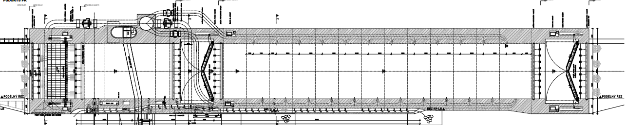 PLAVEBNÍ STUPEŇ DĚČÍN PLAVEBNÍ KOMORA celková užitná délka 200 m dvě části