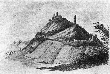 V ý v o j d o ko n c e r o ku 1 8 9 9 Opuštěný Házmburk byl ponechán svému osudu. Nějaký čas byl oživován pouze kastelánem a alchymisty, později jen kavkami, sýčky a poštolkami.
