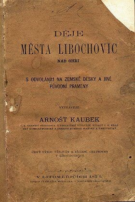 Vstup do Černé věže při její patě byl prolámán v roce 1863. 10.
