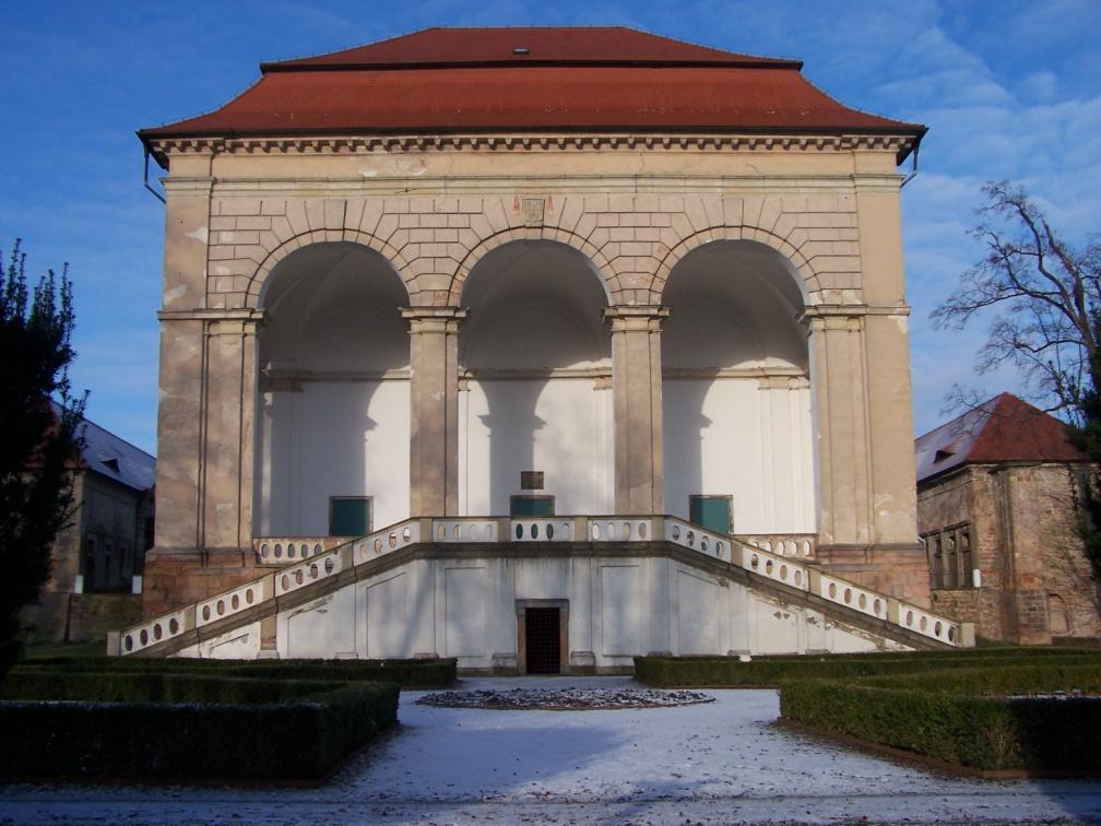 PERSPEKTIVNÍ POHLED NA VALDŠTEJNOVO CASINO (GRUND RIES VON DEM LUSTGARTNER GEBEÜTTE) V PLÁNU ZAHRADY U VALDICKÉ