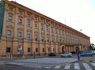 Architektura církevní stavby : kostely, kaple, chrámy, přestavby klášterů, kapličky a tzv.