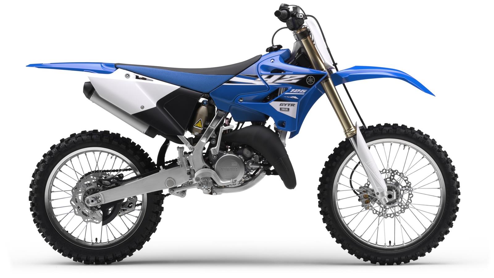 Závoďte. Vyhrávejte. Bavte se. Jízdě na motocyklu YZ125 se nic nevyrovná.