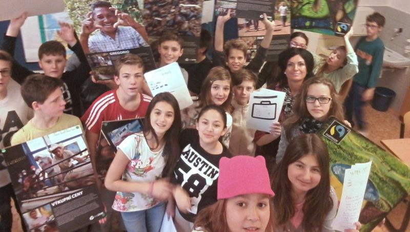 V ČR realizuje program Varianty společnosti Člověk v tísni ve spolupráci s Krajským zařízením pro další vzdělávání pedagogických pracovníků a informační centrem - Nový Jičín.