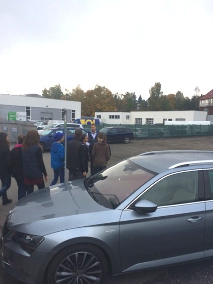 Základní škola, Trutnov 2, Mládežnická 536 úkoly z říše pavouků. Nakonec ti nejodvážnější si zkusili stezku odvahy. Děkujeme za bohatě připravený program, vzornou organizaci a perfektní masky.