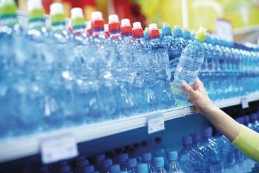 Čokoláda Hovězí maso Olivy Cukr Káva 24 000 litrů na kilogram 15 500 litrů na kilogram 4 400 litrů na kilogram 1 500 litrů na kilogram 140 litrů na jeden šálek Zdroj: Water Footprint Network a WWF.
