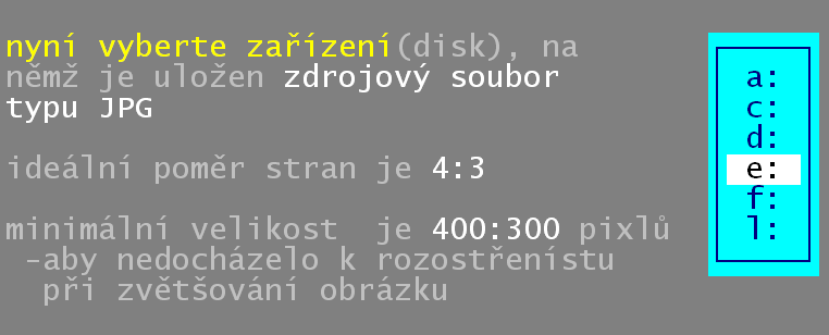 Lepší je ale využít funkce připravené v programu a dosažitelné přes stisk klávesy <F3> pro logo, respektive <F4> pro razítko.