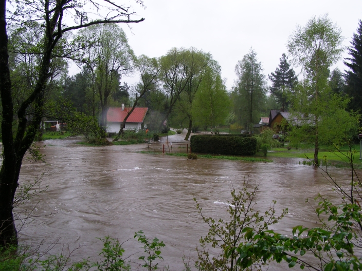 SOUHRNNÁ ZPRÁVA O POVODNI V OBLASTI POVODÍ HORNÍ VLTAVY